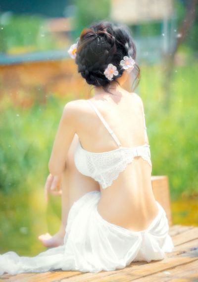 2017年欧美色情av_720完整视频观看
