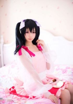 日韩艺人写真壁纸_国产剧在线手机播放