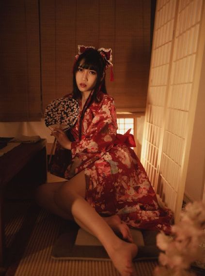 好吊操日欧美妞_高清电影完整版