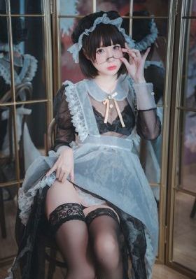 日韩美女图片进图_超清免费观看电视剧