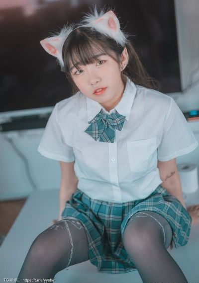 日韩美女免费看视频_720在线观看高清
